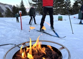 clubhouse-chronicles:-avsc's-nordic-bonfire-returns-to-benefit-xc-skiing-programs