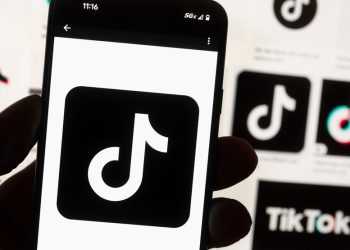 seattle-students-label-sps-lawsuit-against-tiktok,-snapchat-a-'pr-stunt'-–-komo-news