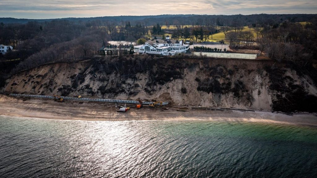 $3.75m-grant-to-help-slow-erosion-of-a-steep-bluff-at-village-owned-port-jefferson-country-club