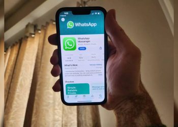 want-to-stop-users-on-whatsapp-from-knowing-when-you've-read-their-messages