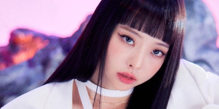 loona's-vivi-opens-her-personal-instagram-account-–-allkpop
