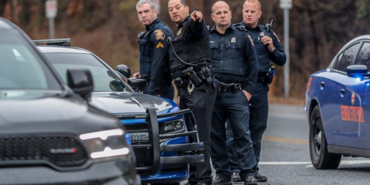 twitter-suspends-account-calling-for-'night-of-rage'-after-protester-shoots-at-police-and-is-killed