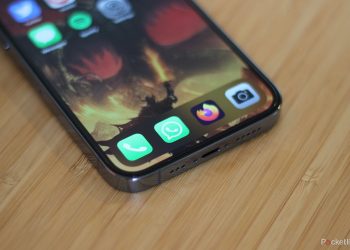 whatsapp-gains-a-huge-search-improvement,-drag-&-drop,-and-more-–-pocket-lint