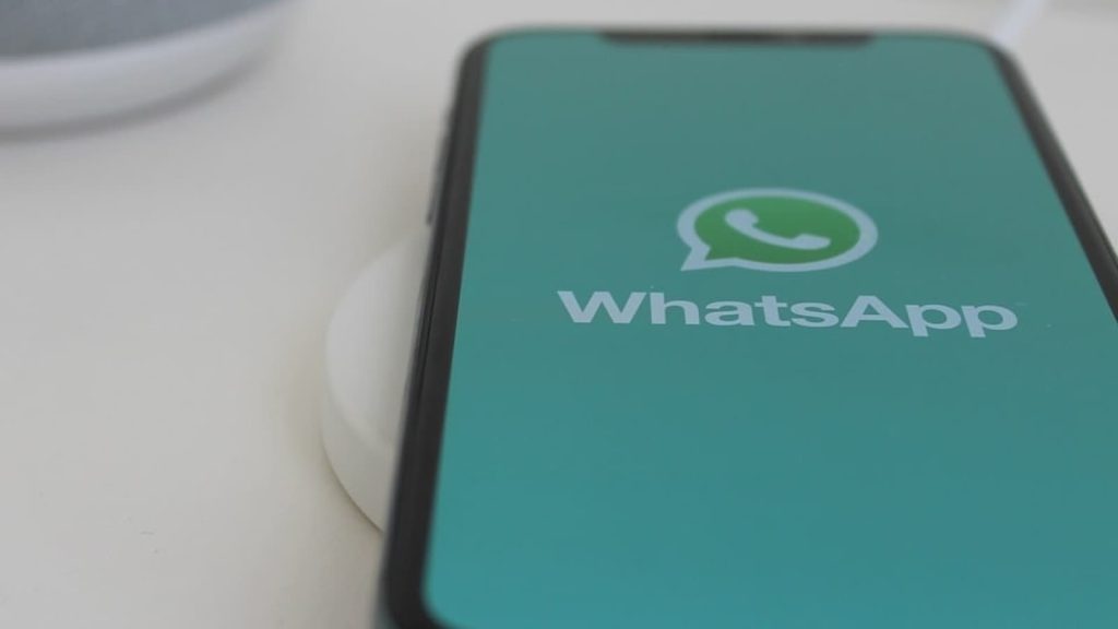 whatsapp-update-lets-iphone-users-search-messages-by-date!-check-out-latest-update