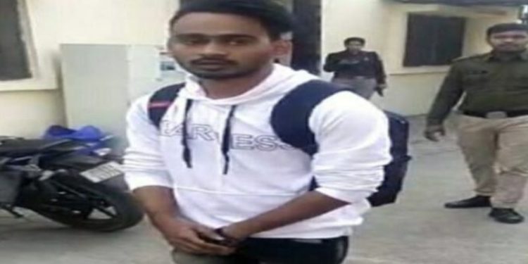 sadan-khan-from-pune-befriended-a-hindu-girl-from-indore-as-abhinav-–-organiser