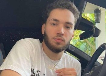 adin-ross-thinks-if-gambling-is-banned-on-twitch,-then-hot-tubs-must-go-too-–-dot-esports