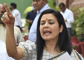 'won't-accept-censorship':-mahua-moitra-shares-links-to-bbc-pm-modi-documentary