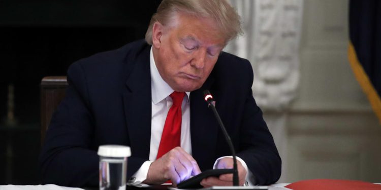 donald-trump-reinstated-on-facebook,-instagram,-and-twitter-–-yahoo-finance
