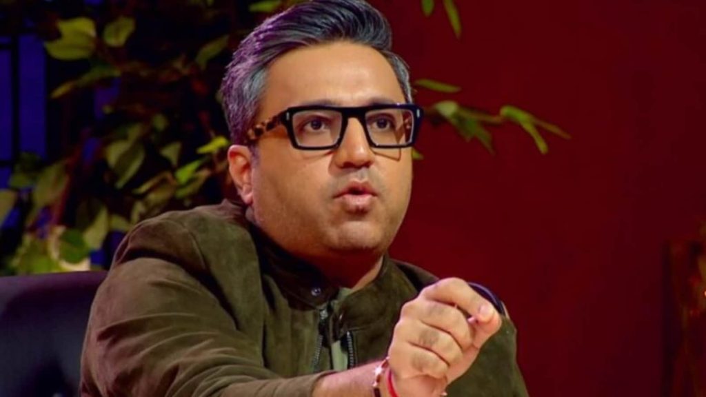 ashneer-grover-roasted-for-'doglapan'-over-listing-iit-delhi-on-his-linkedin-–-news18