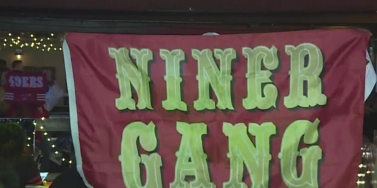 niners-fans-piled-into-clubhouse-56-to-support-their-favorite-team-during-the-nfc-championship