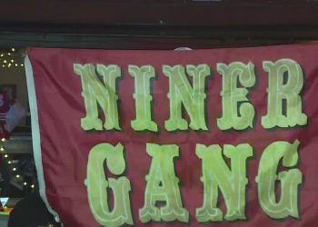 niners-fans-piled-into-clubhouse-56-to-support-their-favorite-team-during-the-nfc-…-–-yahoo-news