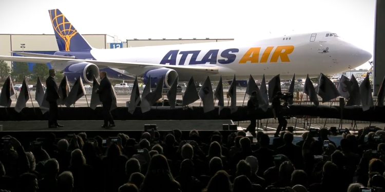 boeing-pays-tribute-to-its-last-747-jumbo-jet-—-and-vows-to-keep-its-story-going-–-geekwire