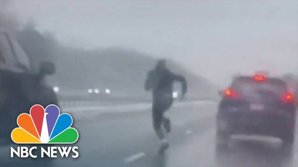 watch:-massachusetts-man-runs-across-traffic-to-save-driver-in-distress-–-youtube