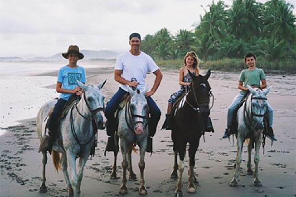 tom-brady-instagram-photos-after-announcing-retirement-–-people