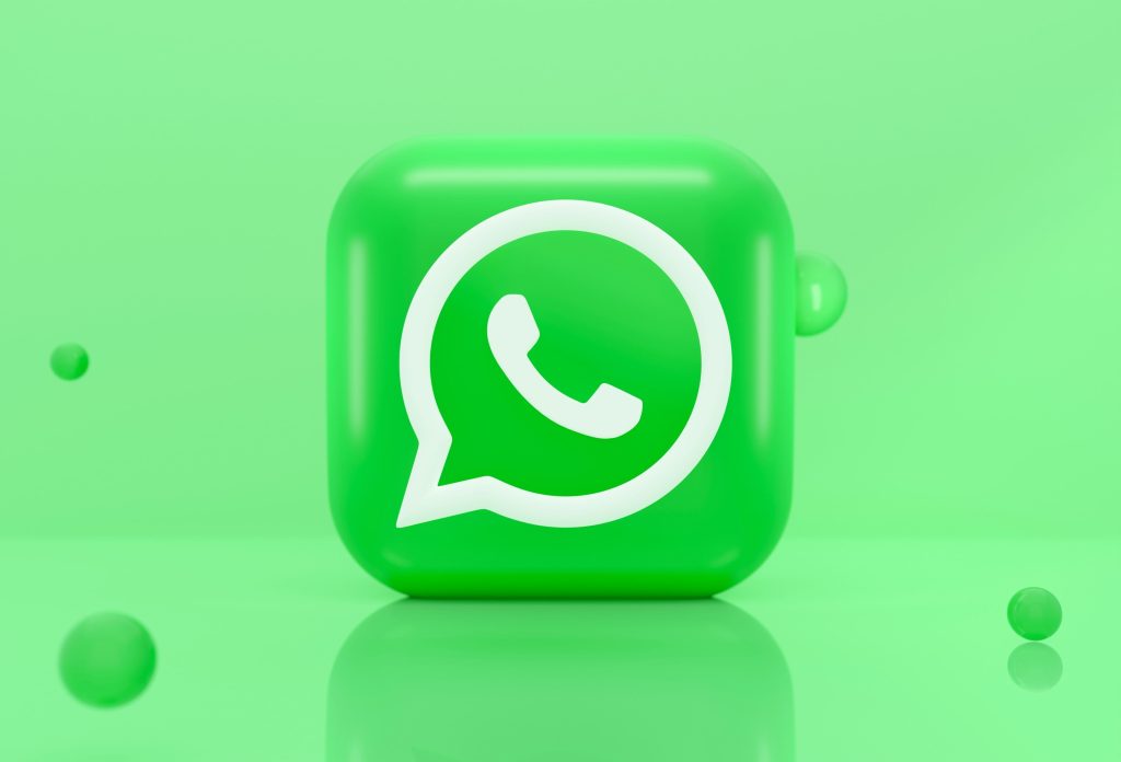 whatsapp-could-steal-this-handy-telegram-feature-–-android-police
