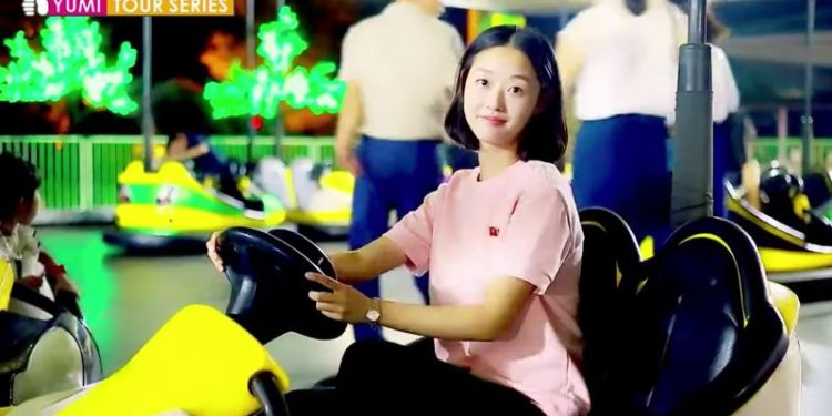 they-eat-ice-cream-and-read-'harry-potter,'-but-these-north-korean-youtubers-aren't-what-they-seem