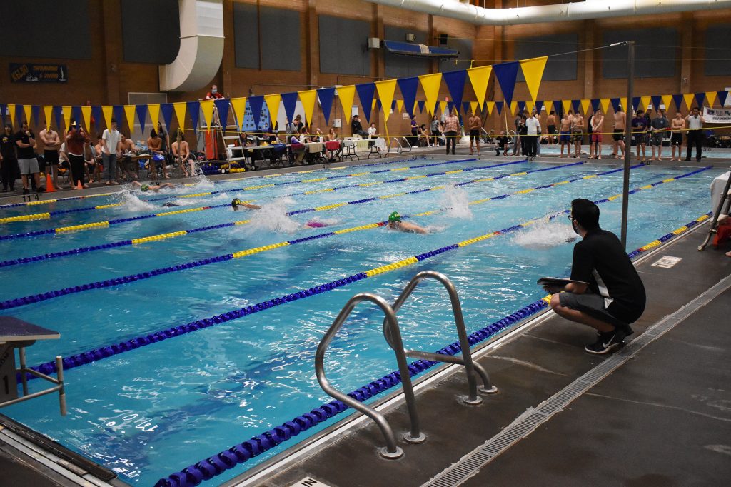 3a-boys-swimming:-owen-wong-leads-parade-of-mountain-view-wins-in-bi-district-meet