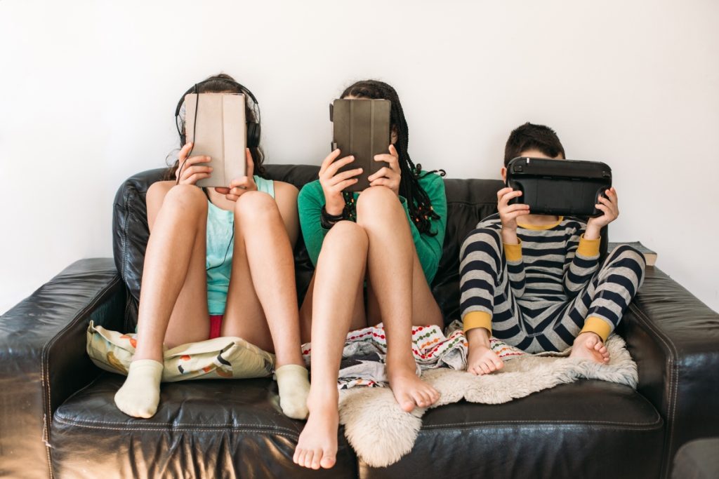 tiktok-is-crushing-youtube-in-annual-study-of-kids'-and-teens'-app-usage-|-techcrunch