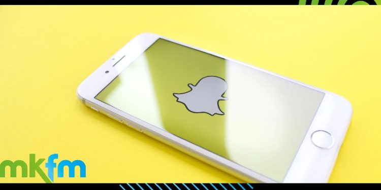 warning-issued-to-parents-in-milton-keynes-over-snapchat-group-which-could-contain-…