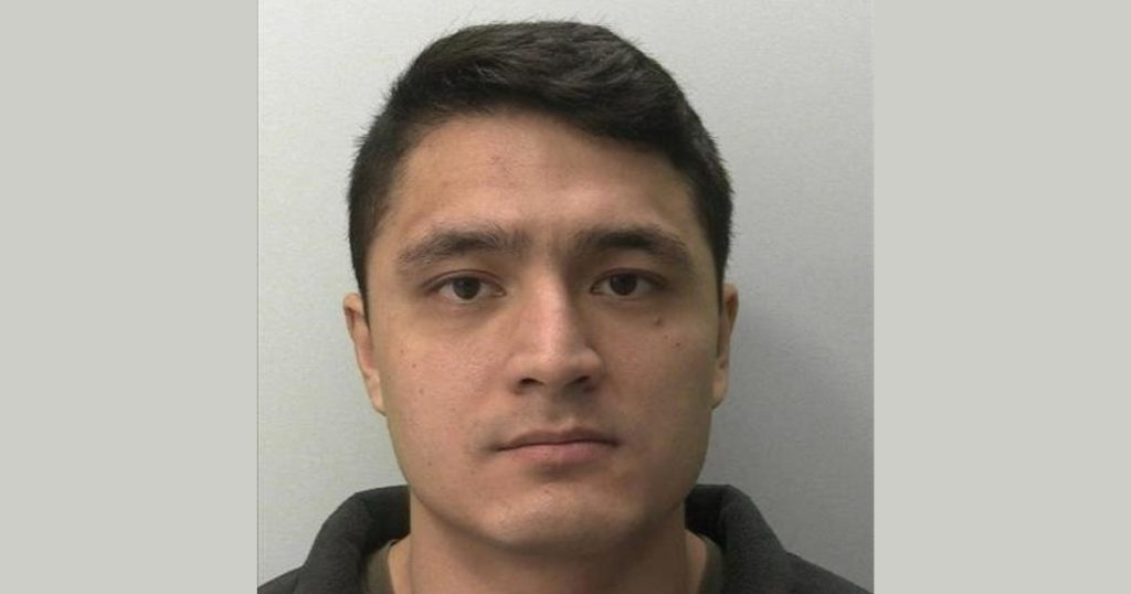 trainee-police-officer-sent-explicit-images-to-girl-on-snapchat-–-salisbury-journal