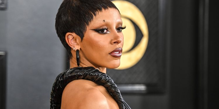 beauty-at-the-2023-grammy's-–-wwd