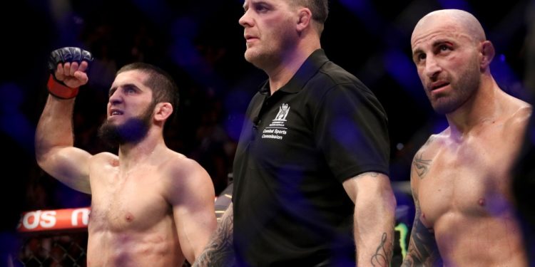 twitter-reacts-to-islam-makhachev's-narrow-title-defense-vs.-alexander-volkanovski-at-ufc-284