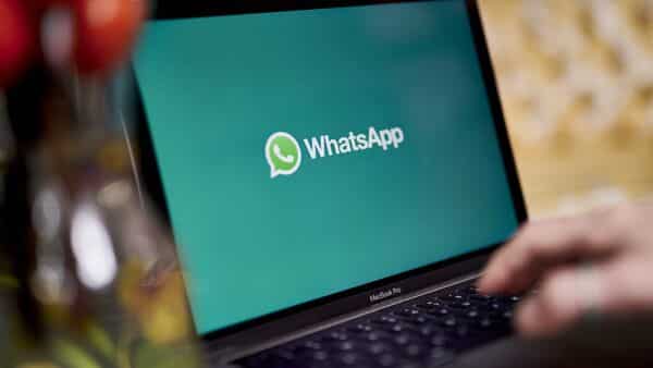 whatsapp-may-soon-allow-desktop-users-to-share-images-in-original-quality-–-mint