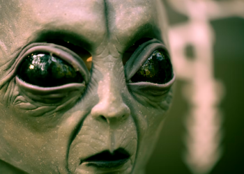 alien-conspiracy-theories-take-over-twitter-after-us-fighter-jets-shoot-down-2-ufos-within-48-hours