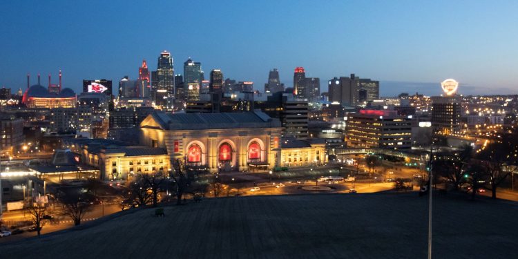 twitter-reacts-to-chiefs-super-bowl-win-–-flatland-kc