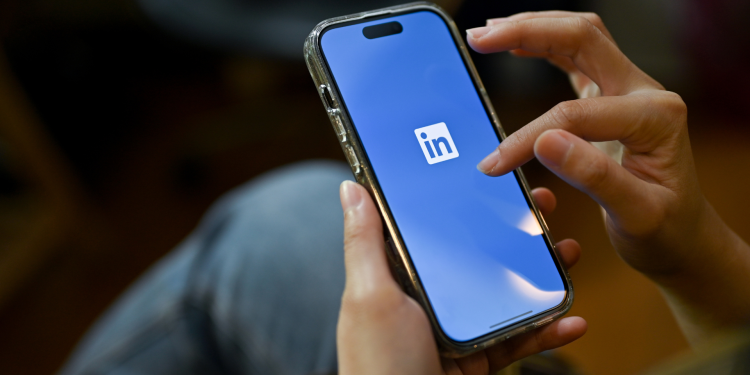 linkedin-document-ads-|-jumpfly-digital-marketing-blog