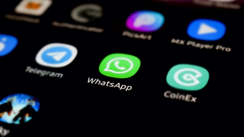 new-whatsapp-android-update-brings-meta-avatar-–-techgenyz