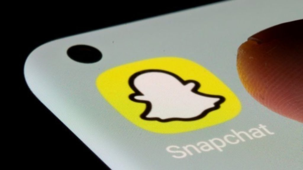snapchat-crosses-over-750-mn-monthly-active-users-|-deccan-herald