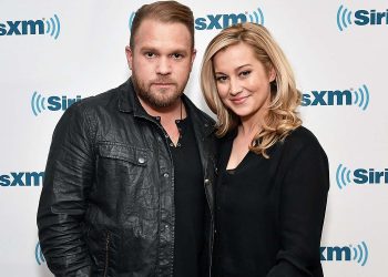 kellie-pickler's-husband-kyle-jacobs-dead-after-apparent-suicide-at-age-49-–-people.com