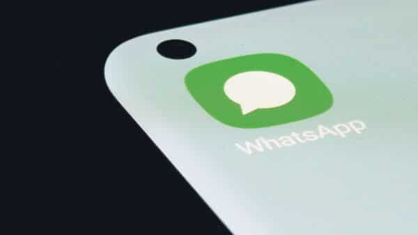 whatsapp-rolls-out-picture-in-picture-video-call-feature-for-these-users:-detail-|-mint