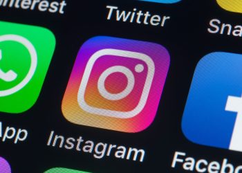 meta-follows-twitter-to-launch-paid-verification-services-on-its-platforms