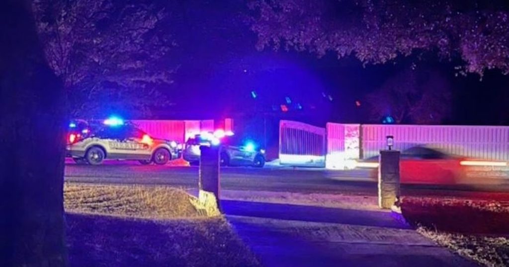 hundreds-of-teenagers-break-into-luxury-$6.5million-house-in-'mansion-rager'-party