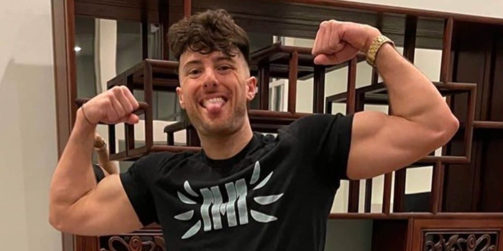 twitch-streamer-heelmike-banned-from-kick-after-receiving-head-on-stream-–-thegamer