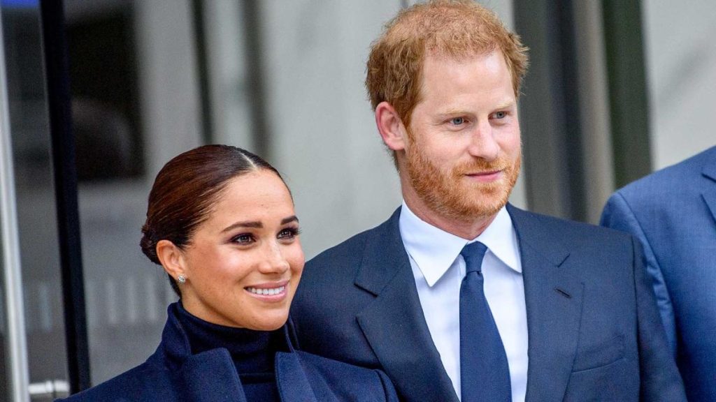 prince-harry-to-appear-at-surprise-'spare'-event-–-yahoo