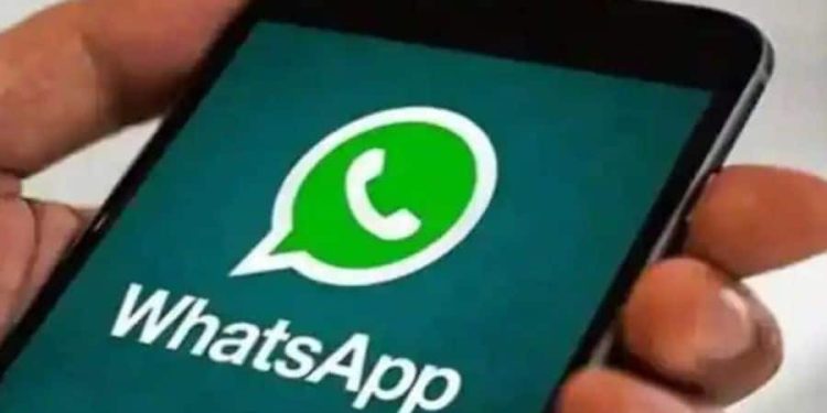 whatsapp-now-let-beta-users-keep-messages-from-disappearing-–-zee-news