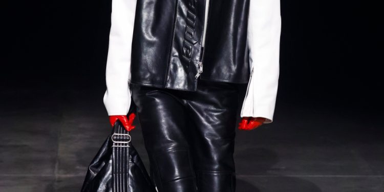 jil-sander-rtw-fall-2023-–-wwd