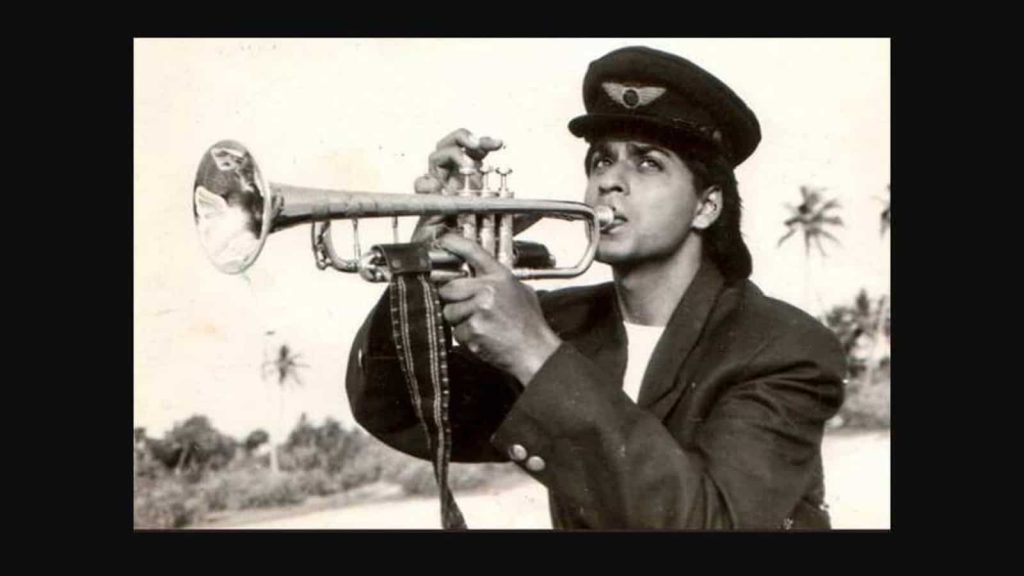 shah-rukh-khan-shares-pic-from-kabhi-haan-kabhi-naa-along-with-heartfelt-note-|-trending