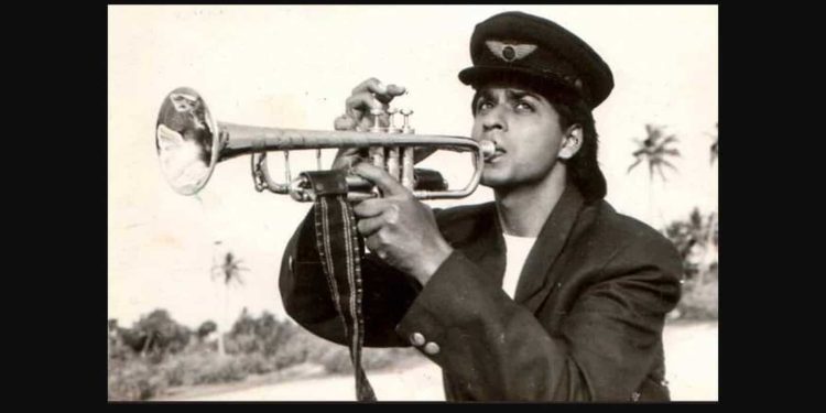 shah-rukh-khan-shares-pic-from-kabhi-haan-kabhi-naa-along-with-heartfelt-note-|-trending