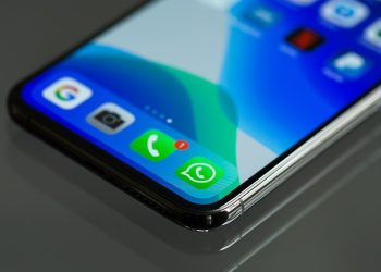 whatsapp-community-vs.-whatsapp-group:-what's-the-difference?-–-makeuseof