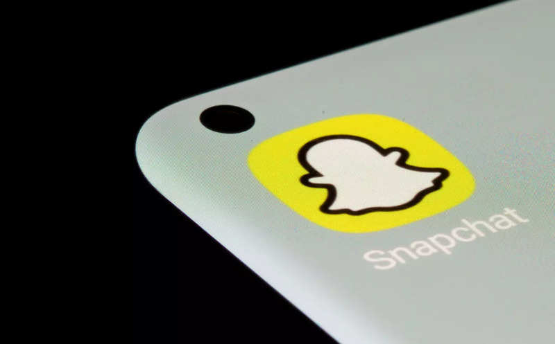 snapchat-'color-your-city'-holi-ar-lens-filter:-what-are-they-–-gadgets-now