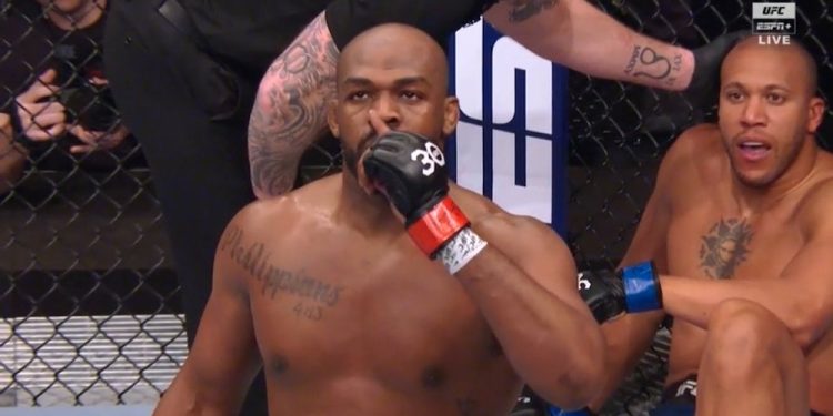 twitter-reacts-to-jon-jones'-dominant-vacant-title-win-over-ciryl-gane-at-ufc-285