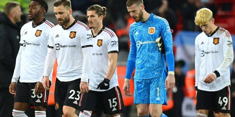 man-utd-stars-'dreamt-of-beating-arsenal-to-title-in-whatsapp-group'-before-liverpool-loss
