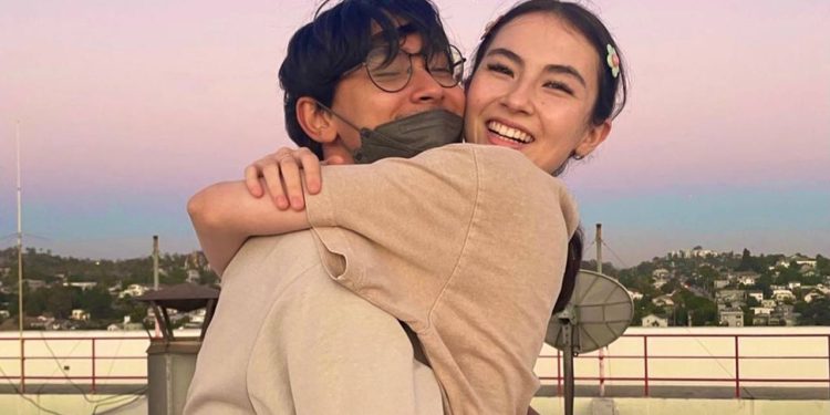 twitch-streamer-“kyedae”-reveals-cancer-diagnosis-and-keeping-it-a-secret-from-fiance,-tenz