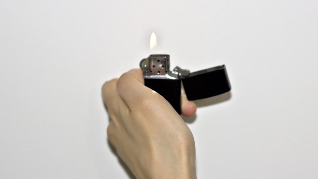 man-gets-probation-for-setting-fire-to-poster-in-hdb-lift-for-s$5-instagram-challenge-–-cna