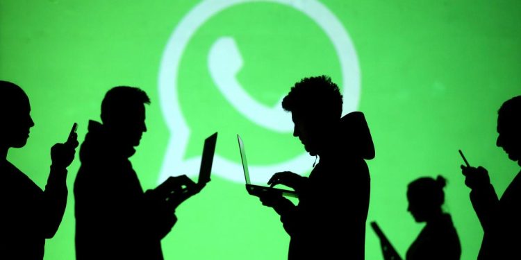 whatsapp-groups-taking-up-too-much-space?-new-'expiring-groups'-feature-may-launch-soon