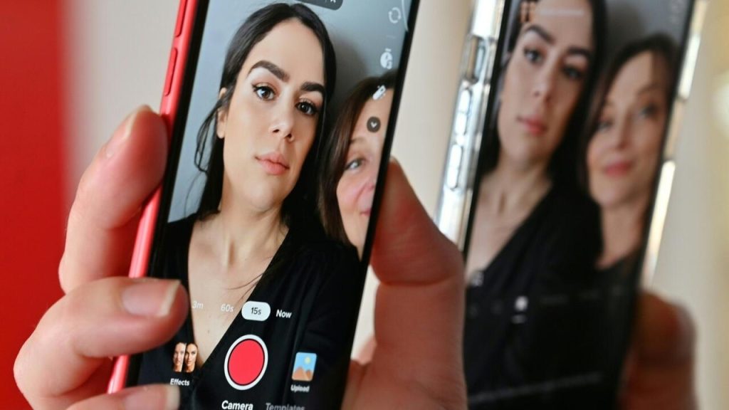 warnings-over-ai-and-toxic-beauty-myths-dog-tiktok's-bold-glamour-filter-–-france-24